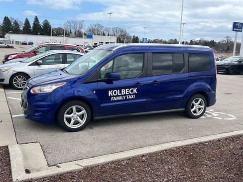 Used 2016 Ford Transit Connect Titanium FWD image 2