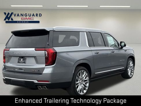 New 2026 GMC Yukon XL Denali w/ Denali Reserve Package AWD/4WD image 7