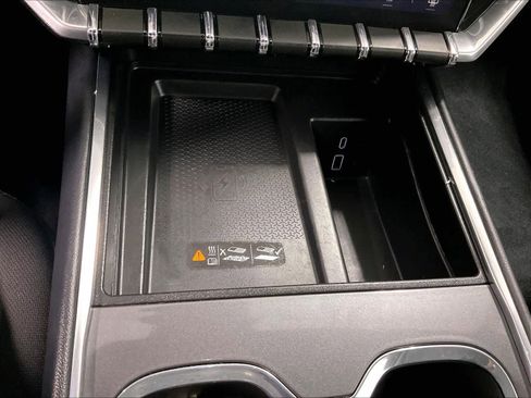 Used 2025 GMC Acadia Elevation image 27