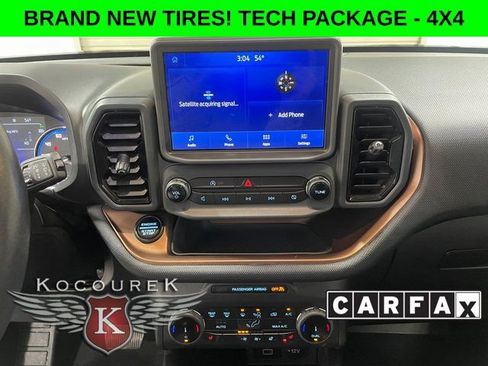 Used 2023 Ford Bronco Sport Outer Banks w/ Tech Package AWD/4WD image 16