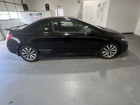 Used 2009 Honda Civic Si image 2