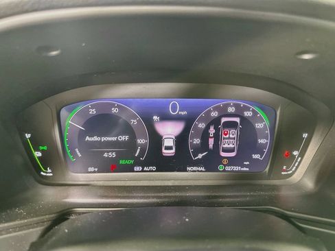 Used 2025 Honda Accord Touring image 12