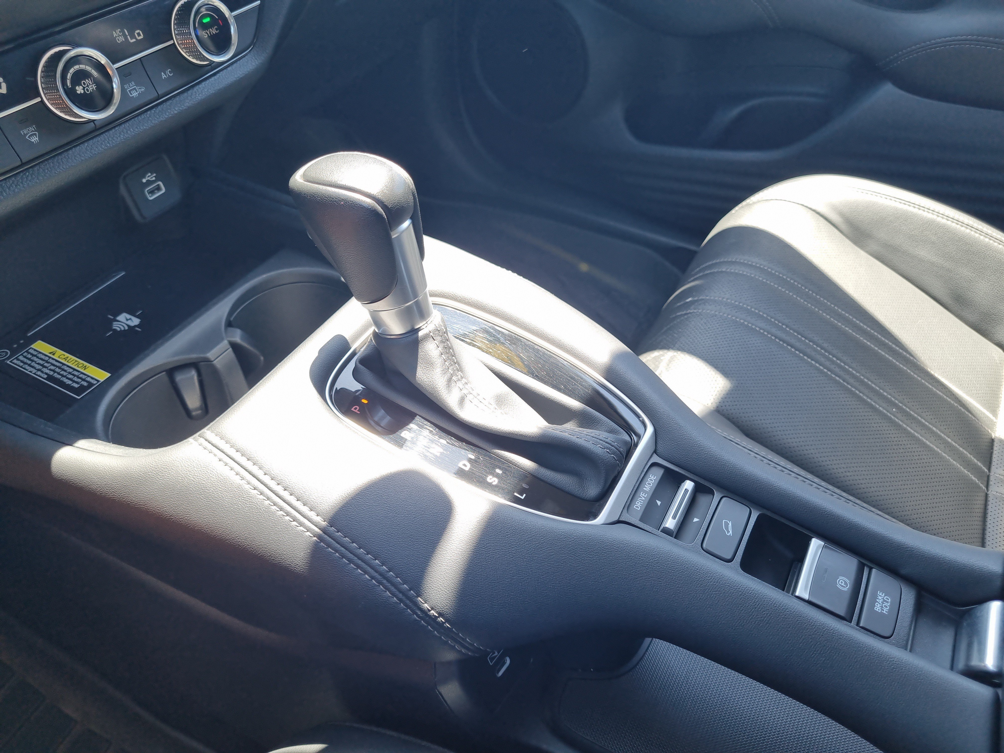 Used 2024 Honda HR-V EX-L image 28