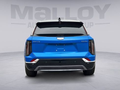 Certified 2025 Cadillac Optiq Luxury 1 AWD/4WD image 4
