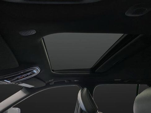 New 2026 Jeep Grand Cherokee Altitude image 7