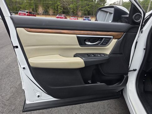 Used 2021 Honda CR-V EX-L image 11