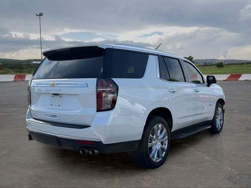 Used 2023 Chevrolet Tahoe High Country AWD/4WD image 3