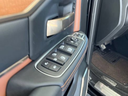 New 2024 RAM 2500 Limited AWD/4WD image 41