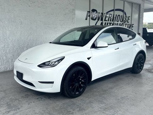 Used 2021 Tesla Model Y Long Range image 25