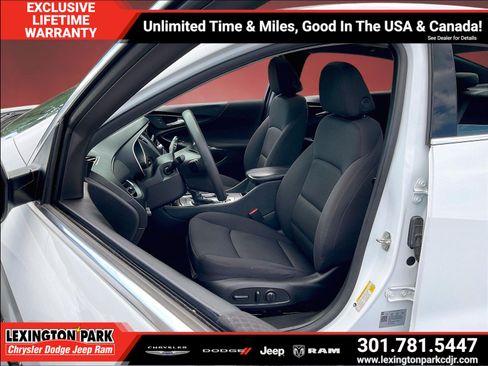 Used 2024 Chevrolet Malibu LT FWD image 20