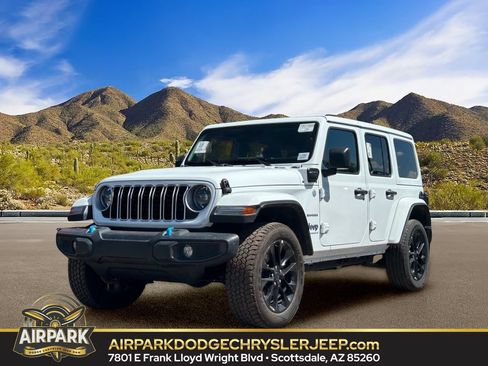 Certified 2024 Jeep Wrangler Unlimited Sahara AWD/4WD image 1