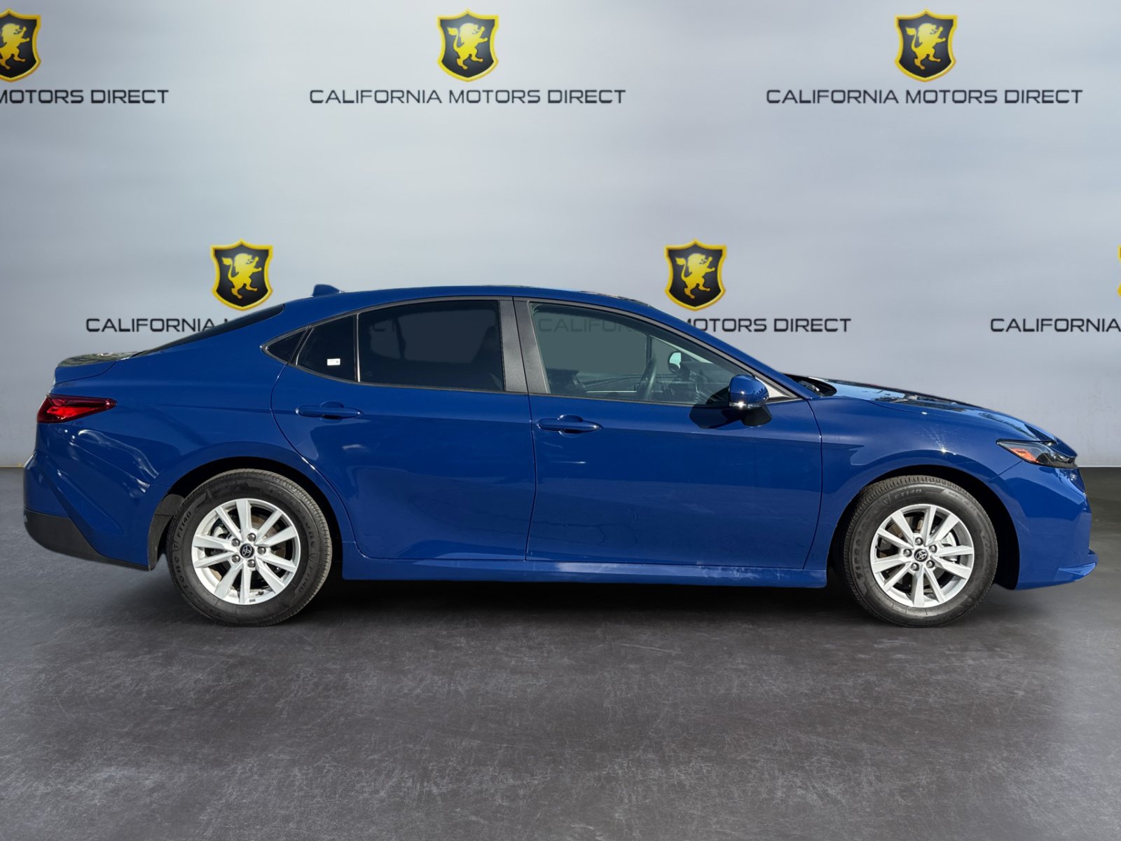 Used 2026 Toyota Camry LE FWD image 6