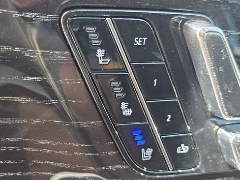 New 2025 Cadillac Escalade IQ Sport 1 w/ Smart Trailering package image 30