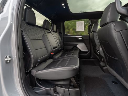 Used 2024 GMC Sierra EV Denali image 24