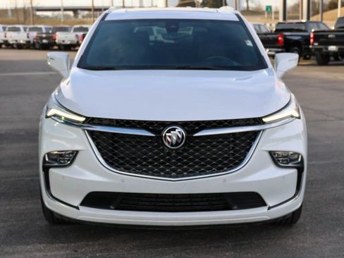 Used 2022 Buick Enclave Avenir w/ Avenir Technology Package image 2