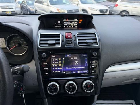 Used 2018 Subaru Forester 2.5i Premium w/ All-Weather Package image 17