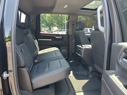 Certified 2025 GMC Sierra 2500 Denali w/ Denali Reserve Package AWD/4WD image 26