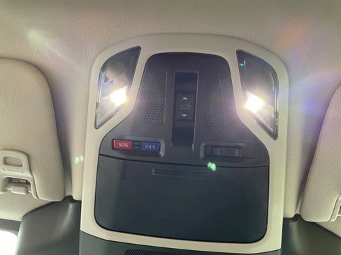 Used 2025 Subaru Outback Touring XT image 27