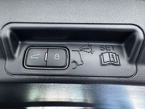 Used 2021 Ford Explorer ST w/ ST Street Pack image 43