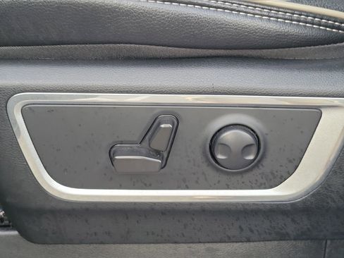 Used 2022 RAM 1500 Laramie image 20