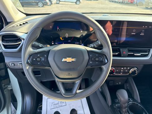 Certified 2026 Chevrolet TrailBlazer LS FWD image 13