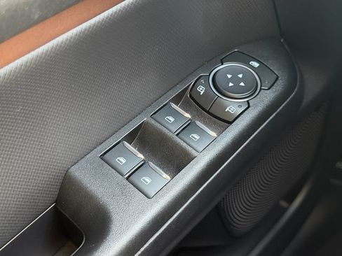 Used 2025 Ford Bronco Sport Outer Banks w/ Outer Banks Tech Package+ AWD/4WD image 28