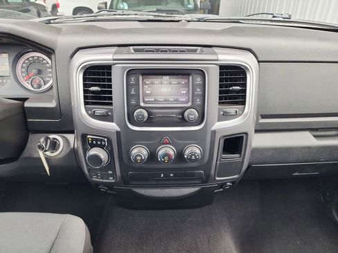 Used 2024 RAM 1500 Classic SLT AWD/4WD image 20