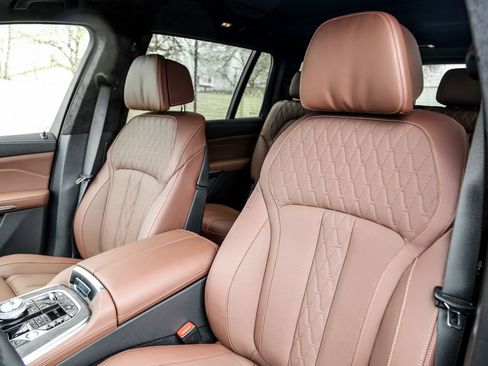 New 2026 BMW X7 xDrive40i w/ Executive Package image 21