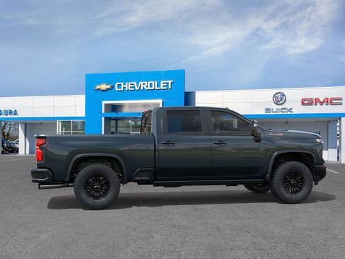 New 2026 Chevrolet Silverado 2500 ZR2 w/ LPO, Dark Essentials Package image 38