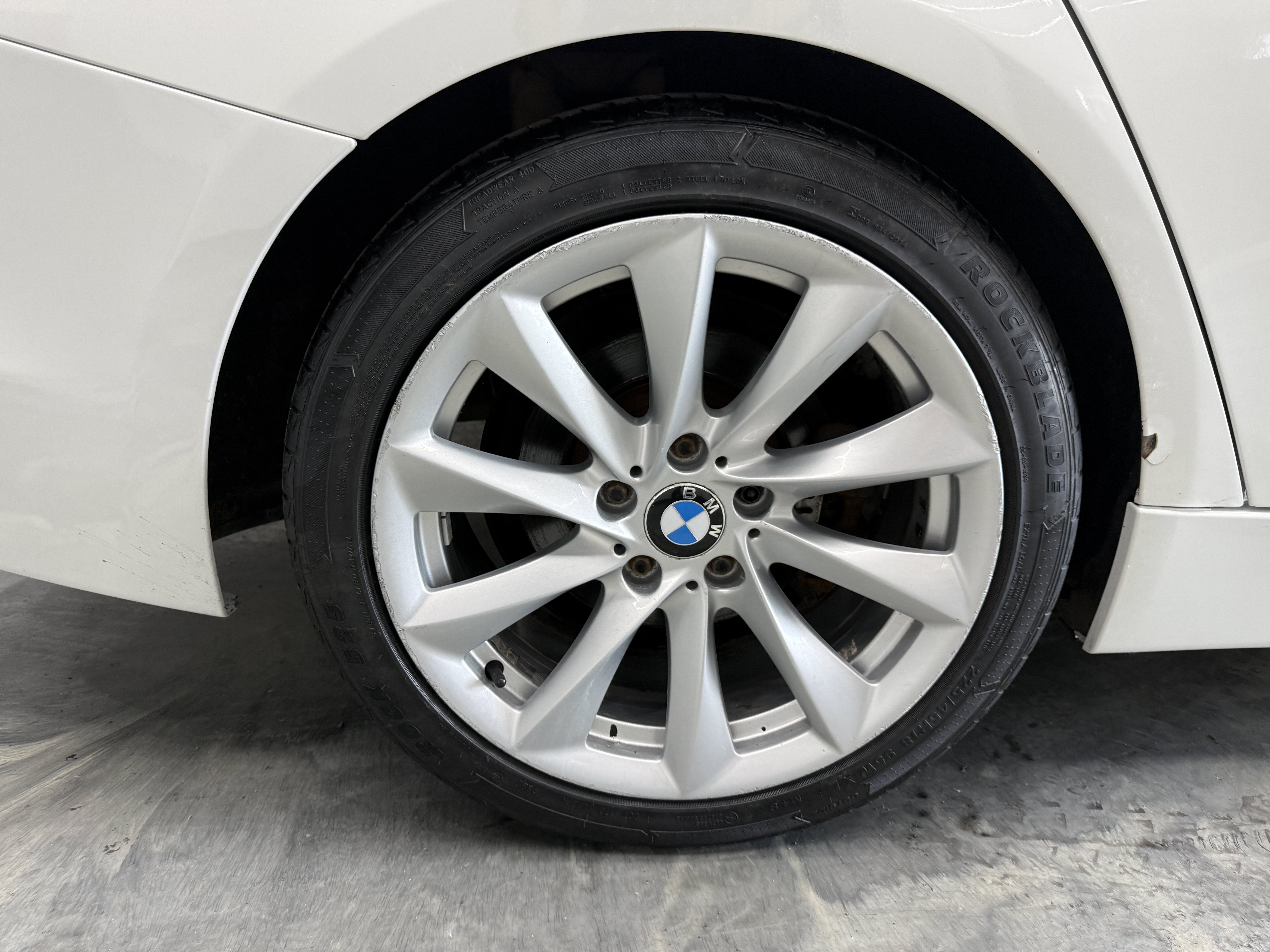 Used 2014 BMW 320i xDrive Sedan AWD/4WD image 29