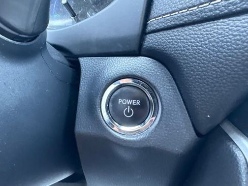 Used 2023 Toyota RAV4 AWD Hybrid image 16