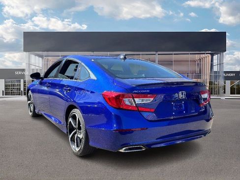 Used 2022 Honda Accord Sport image 6