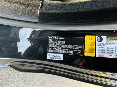 Used 2016 BMW M4 Convertible image 24