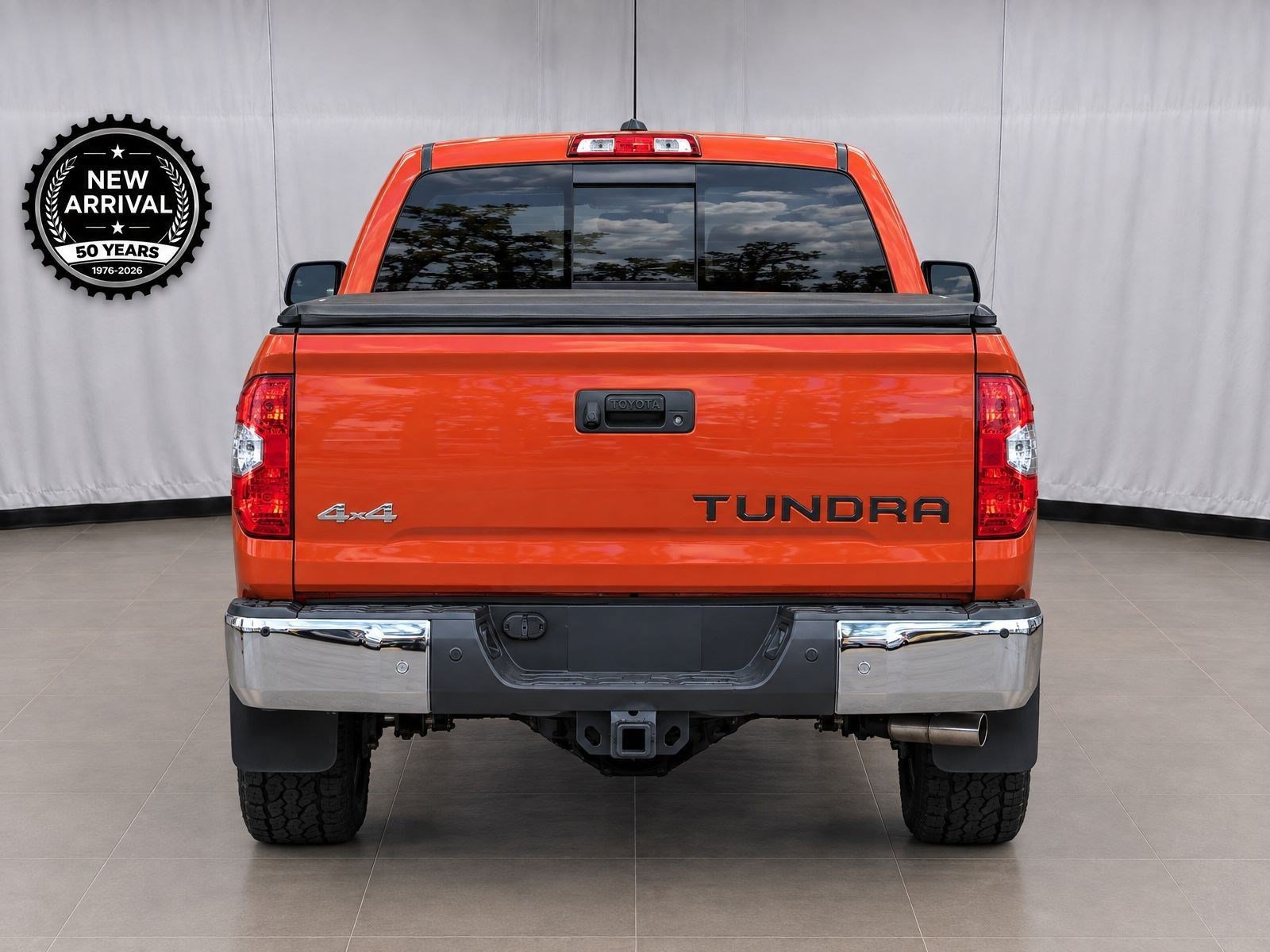 Used 2018 Toyota Tundra SR5 AWD/4WD image 6