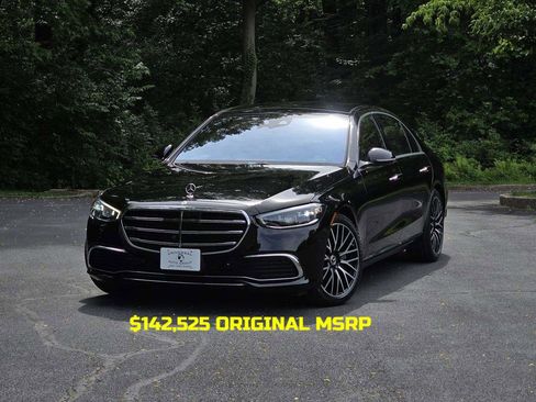 Used 2022 Mercedes-Benz S 580 4MATIC Sedan image 1