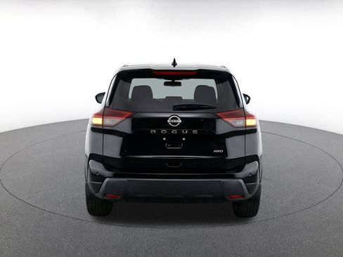 Used 2025 Nissan Rogue SV AWD/4WD image 8