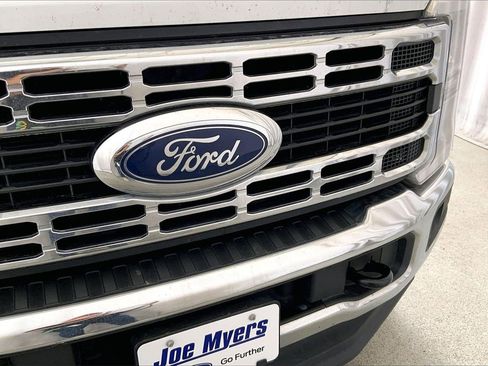 Used 2023 Ford F250 XLT w/ FX4 Off-Road Package image 5