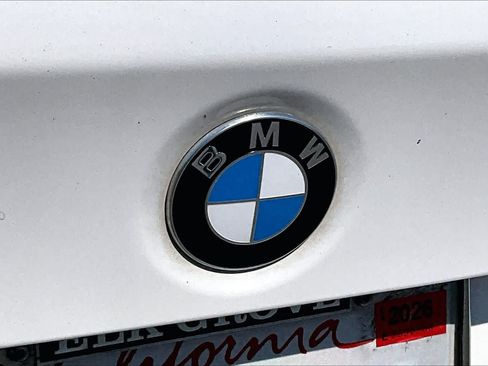 Used 2018 BMW 330i Sedan w/ Convenience Package RWD image 30