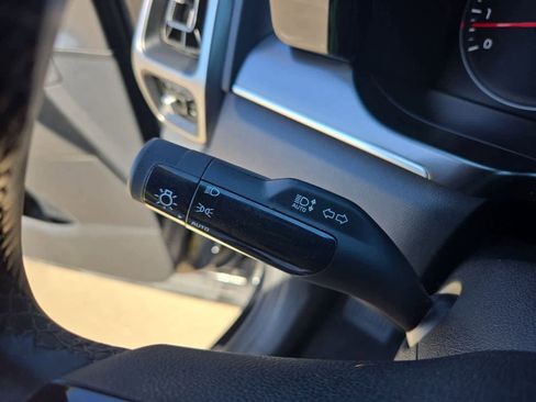 Certified 2022 Kia Sorento S w/ Panoramic Sunroof Package image 26