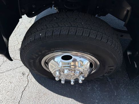 Used 2023 RAM 3500 Tradesman AWD/4WD image 9