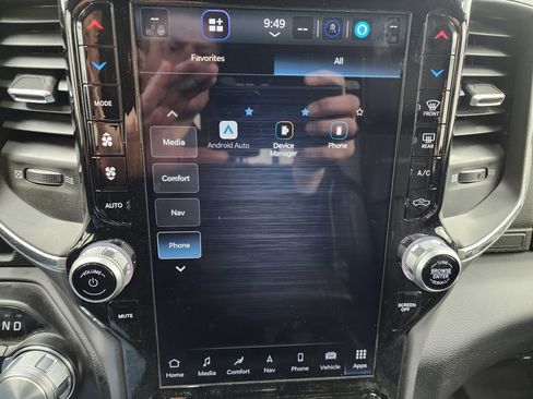 Used 2024 RAM 2500 Laramie w/ Night Edition image 59