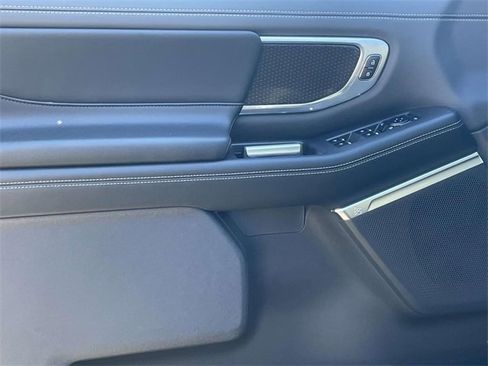 New 2025 Ford Expedition Platinum w/ Stealth Performance Package image 15