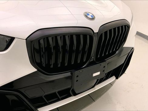 Certified 2024 BMW X5 xDrive40i w/ Executive Package AWD/4WD image 29