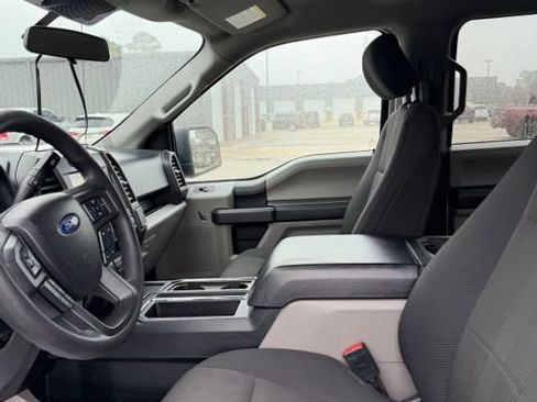 Used 2019 Ford F150 XL w/ Equipment Group 101A Mid AWD/4WD image 14