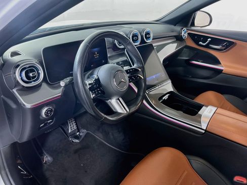 Used 2023 Mercedes-Benz C 300 4MATIC Sedan image 9