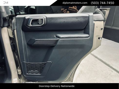 Used 2025 Ford Bronco Outer Banks AWD/4WD image 27