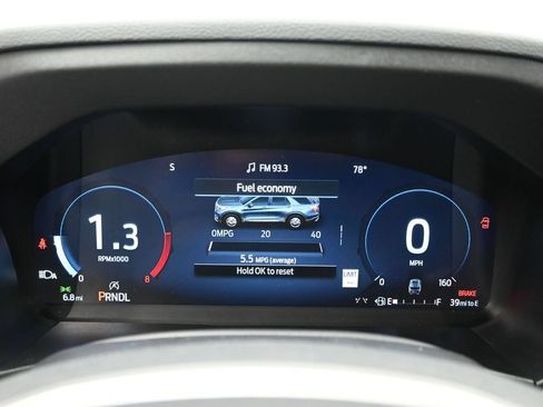 New 2026 Ford Explorer Active RWD image 13