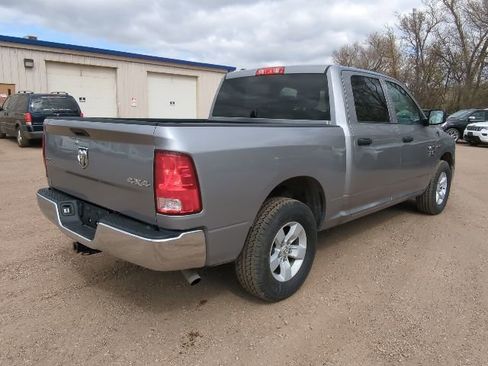 Used 2023 RAM 1500 Classic SLT w/ Protection Group AWD/4WD image 8