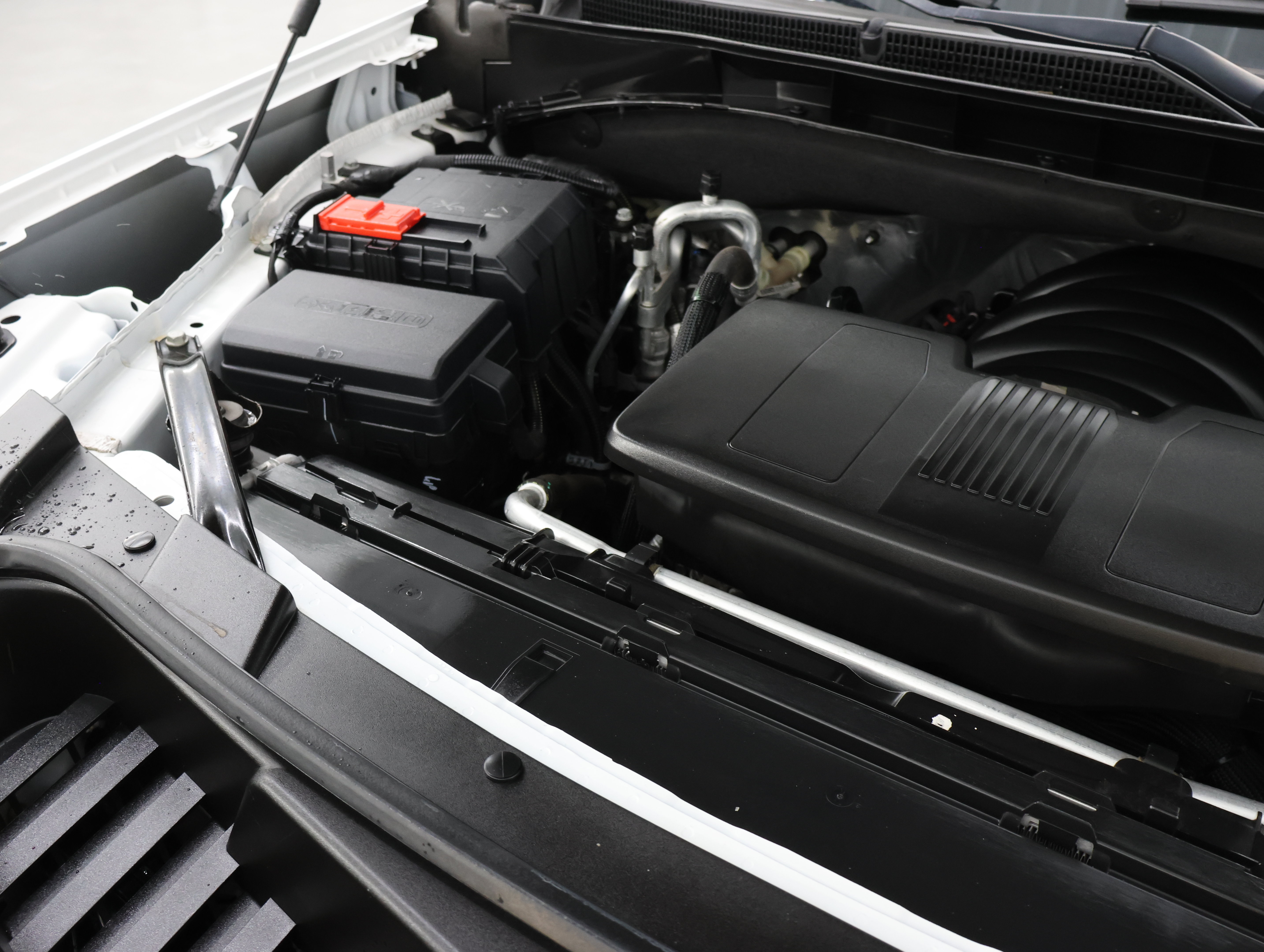 Used 2023 GMC Yukon SLT AWD/4WD image 27