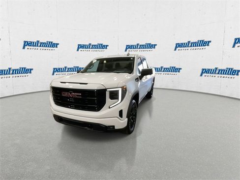 Used 2024 GMC Sierra 1500 Elevation image 4